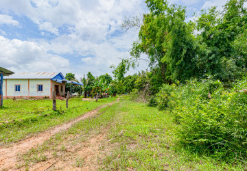 352 Sqm Residential Land For Sale - Kandaek, Prasat Bakong, Siem Reap thumbnail