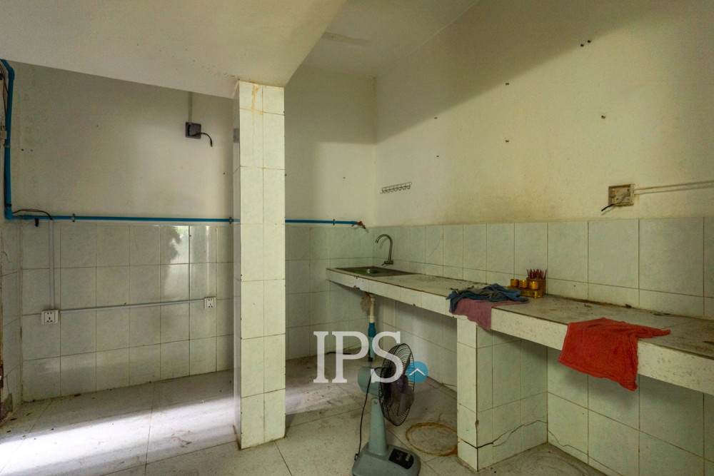72 Sqm Retail Space For Rent - BKK1, Phnom Penh - Image 11