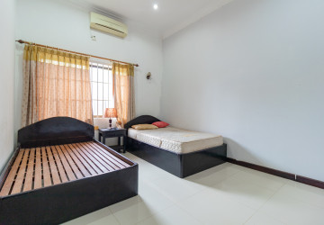 3 Bedroom House For Rent - Sala Kamreuk, Siem Reap thumbnail