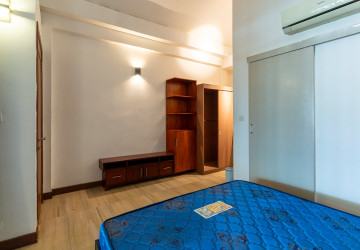 Renovated Duplex 2 Bedroom Apartment For Rent - Mittapheap, Phnom Penh thumbnail