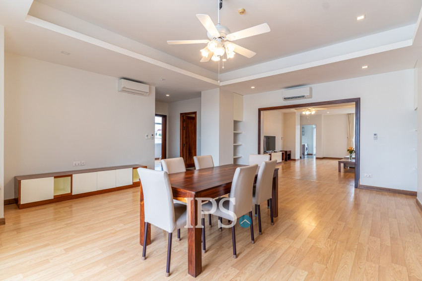 4 Bedroom Serviced Penthouse For Rent - Tonle Bassac, Phnom Penh