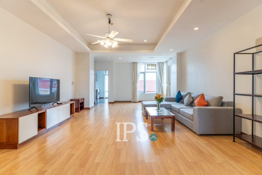 4 Bedroom Serviced Penthouse For Rent - Tonle Bassac, Phnom Penh