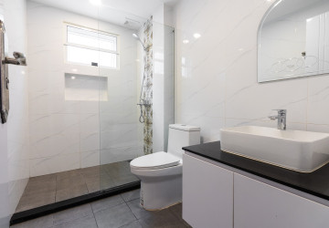 1 Bedroom Apartment For Rent - Svay Dangkum, Siem Reap thumbnail