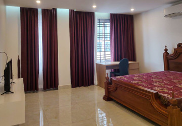 2 Bedroom Apartment For Rent - Teuk Thla, Phnom Penh thumbnail