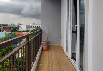 2 Bedroom Apartment For Rent - Teuk Thla, Phnom Penh thumbnail