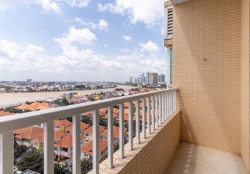 2 Bedroom Condo For Rent - Rose Condo, Tonle Bassac, Phnom Penh thumbnail