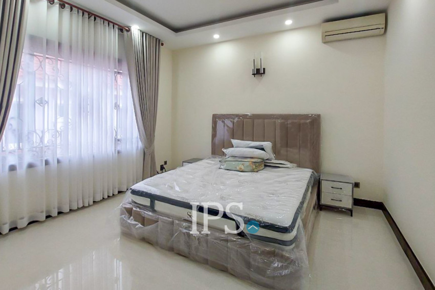 4 Bedroom Villa For Rent - Bassac Garden City, Tonle Bassac, Phnom Penh