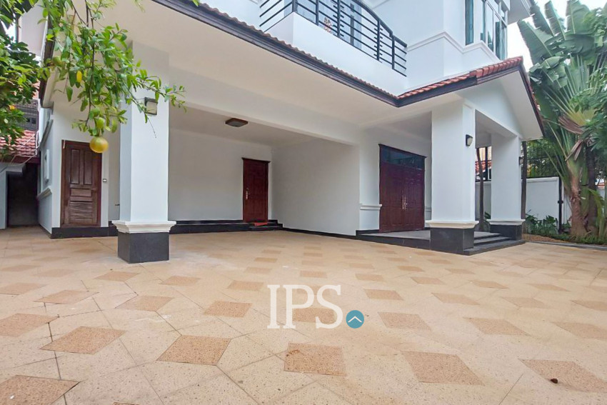 4 Bedroom Villa For Rent - Bassac Garden City, Tonle Bassac, Phnom Penh