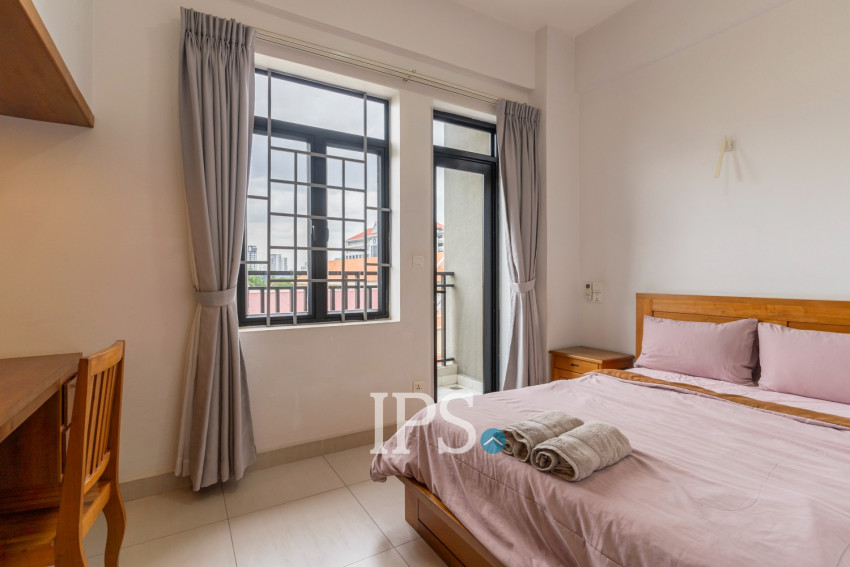 2 Bedroom Serviced Apartment For Rent - Tonle Bassac, Phnom Penh