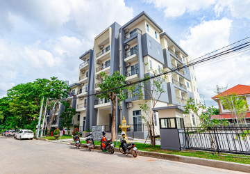 1 Bedroom Apartment For Rent - Svay Dangkum, Siem Reap thumbnail