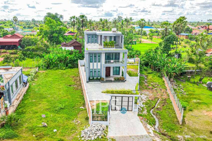 4 Bedroom Villa For Rent - Chreav, Siem Reap