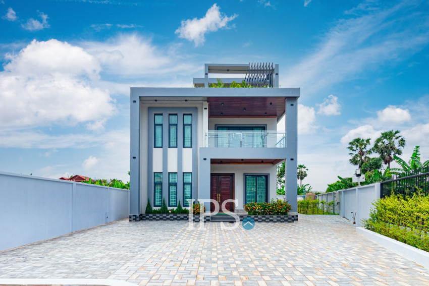 4 Bedroom Villa For Sale - Chreav, Siem Reap