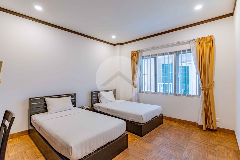 2 Bedroom Serviced Aparment For Rent - BKK1, Phnom Penh - Image 10
