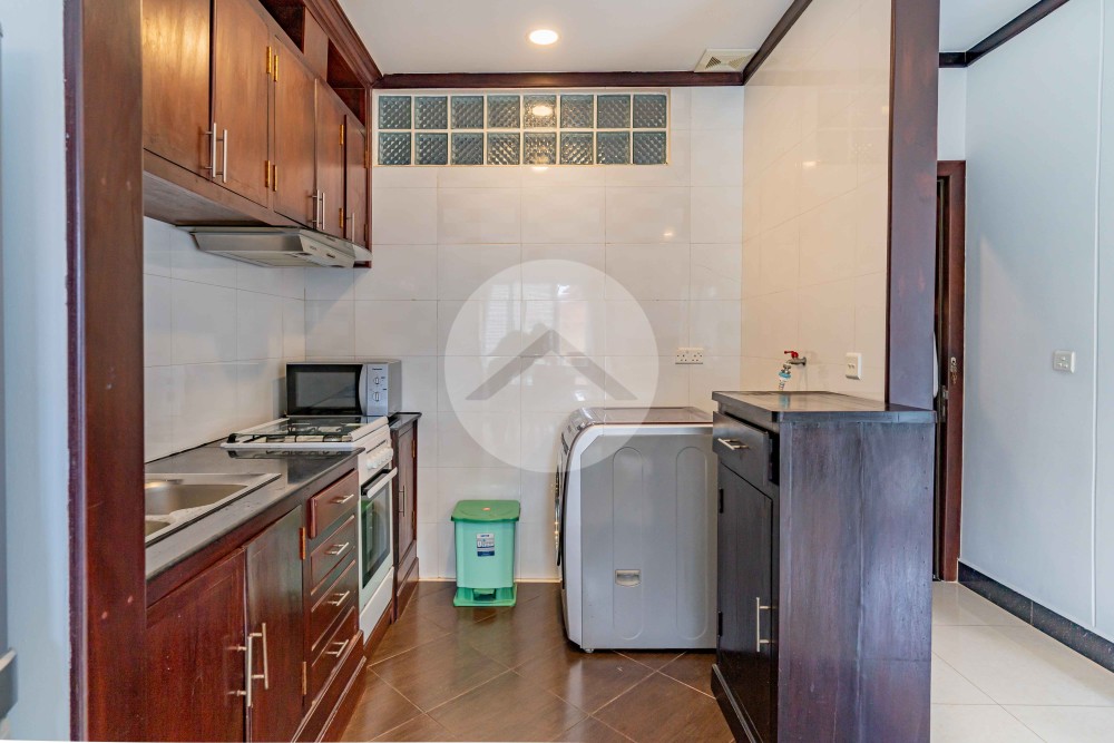 2 Bedroom Serviced Aparment For Rent - BKK1, Phnom Penh - Image 9