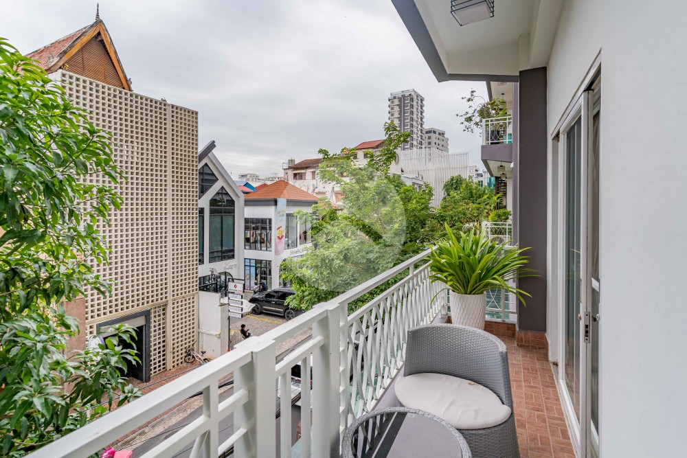 2 Bedroom Serviced Aparment For Rent - BKK1, Phnom Penh - Image 19