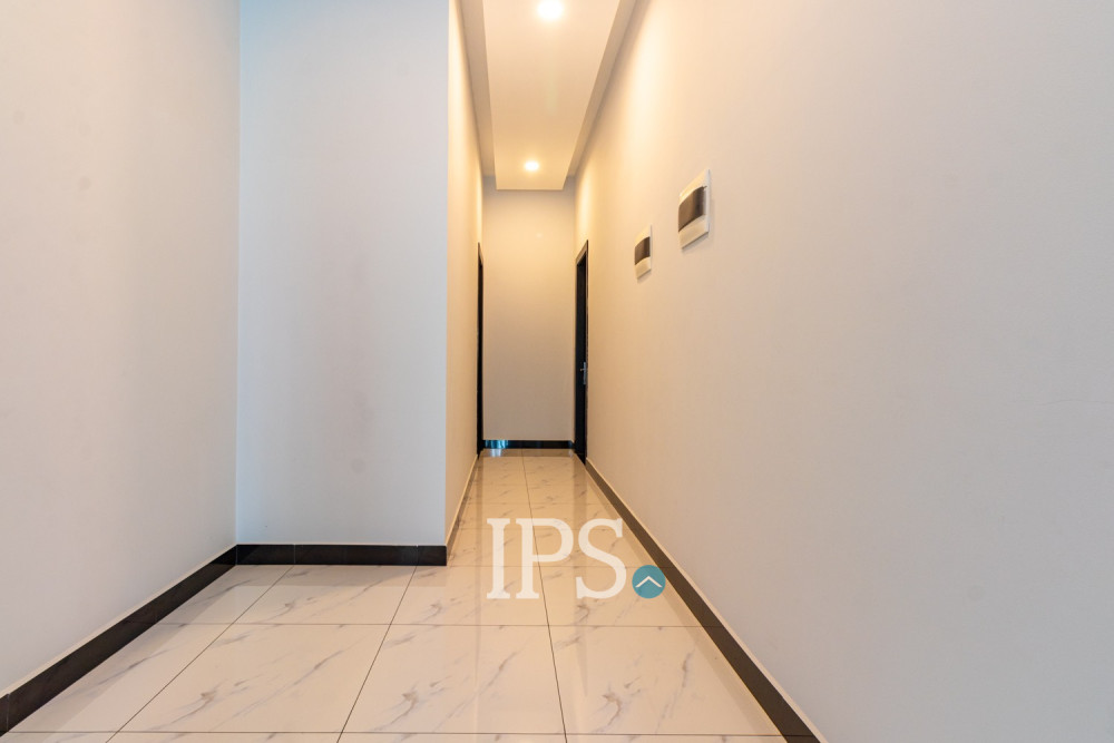 5 Bedroom Villa For Sale - Borey Tourism, Kandaek, Prasat Bakong, Siem Reap - Image 21
