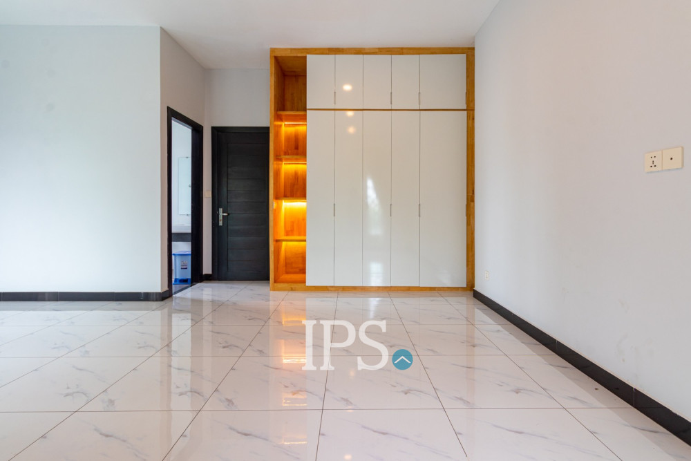 5 Bedroom Villa For Sale - Borey Tourism, Kandaek, Prasat Bakong, Siem Reap - Image 14