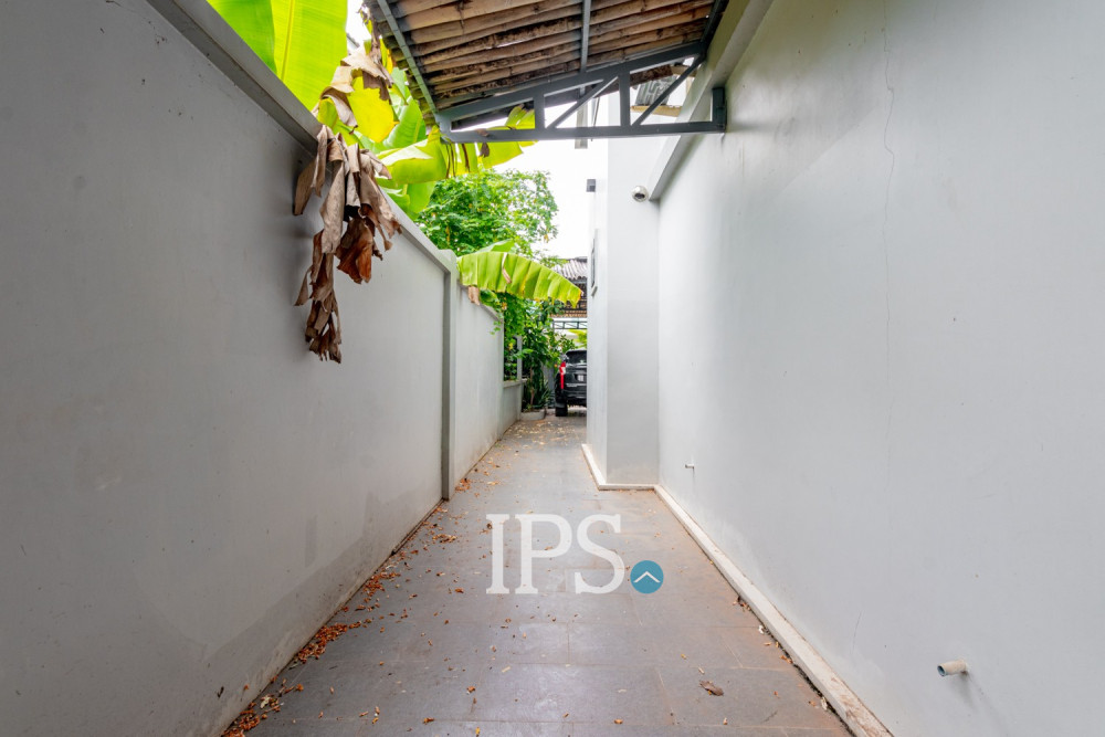 5 Bedroom Villa For Sale - Borey Tourism, Kandaek, Prasat Bakong, Siem Reap - Image 22