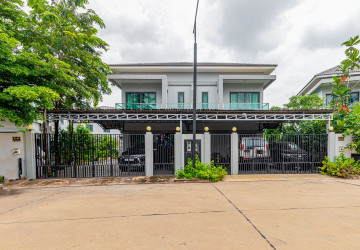 5 Bedroom Villa For Sale - Borey Tourism, Kandaek, Prasat Bakong, Siem Reap thumbnail