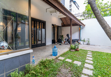 4 Bedroom Villa For Rent - Toul Tum Poung 1, Phnom Penh thumbnail