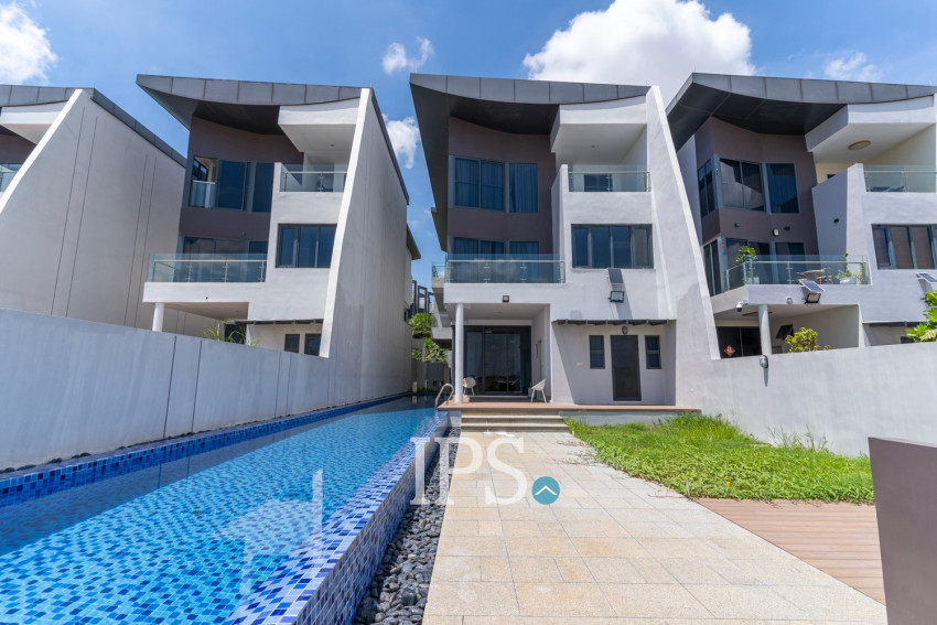 5 Bedroom Villa For Rent - Borey The Palms - Veal Sbov, Phnom Penh