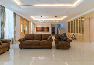 9 Bedroom King Villa For Rent - Borey Peng Huoth The Star Platinum Herminus, Phnom Penh thumbnail