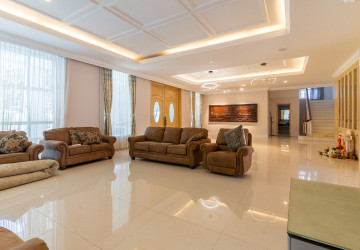 9 Bedroom King Villa For Rent - Borey Peng Huoth The Star Platinum Herminus, Phnom Penh thumbnail