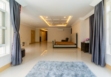 9 Bedroom King Villa For Rent - Borey Peng Huoth The Star Platinum Herminus, Phnom Penh thumbnail