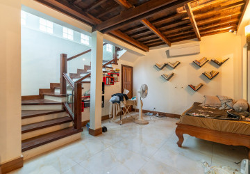 2 Bedroom Villa For Sale - Nirouth, Phnom Penh thumbnail