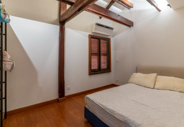 2 Bedroom Villa For Sale - Nirouth, Phnom Penh thumbnail