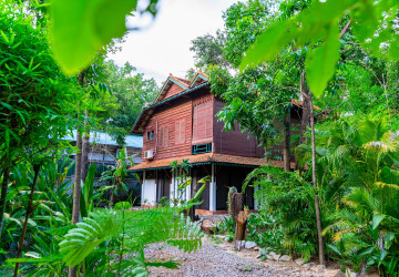 2 Bedroom  Compound Wooden  House For Rent - Sala Kamreuk, Siem Reap thumbnail