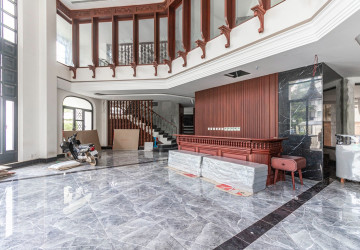 35 Bedroom Hotel For Sale - Sala Kamreuk, Siem Reap thumbnail