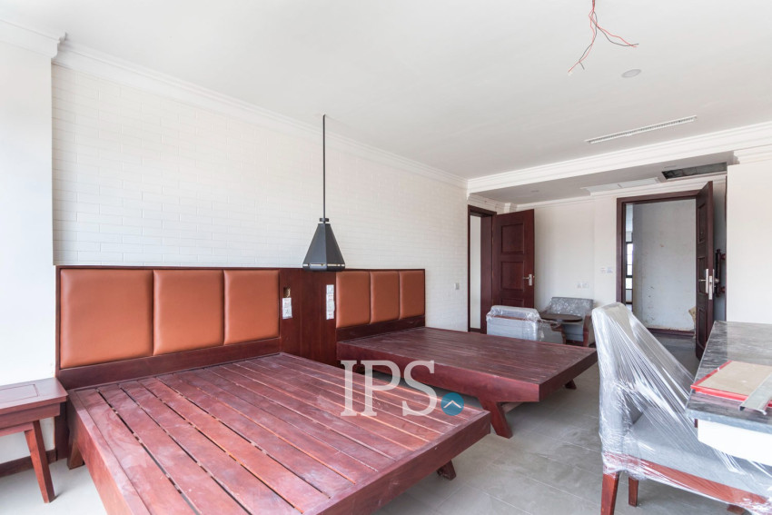 35 Bedroom Hotel For Sale - Sala Kamreuk, Siem Reap