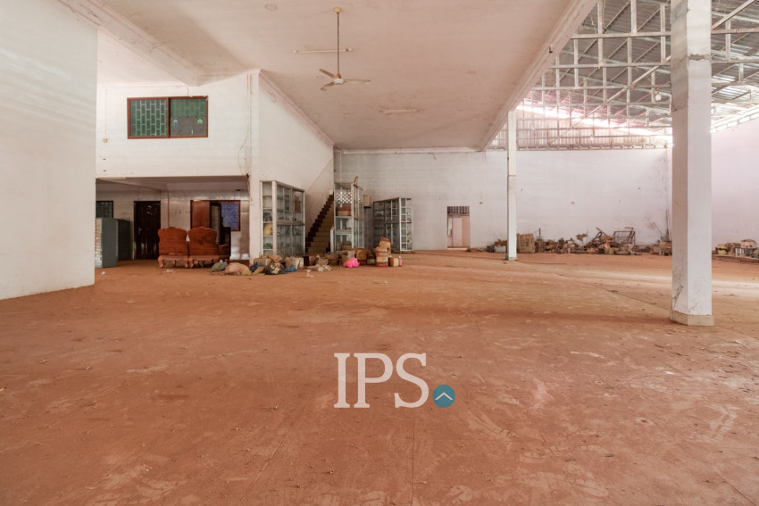 800 Sqm Warehouse For Rent - Kouk Chak, Siem Reap