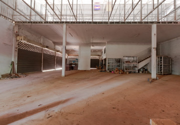 800 Sqm Warehouse For Rent - Kouk Chak, Siem Reap thumbnail