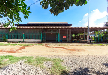 800 Sqm Warehouse For Rent - Kouk Chak, Siem Reap thumbnail