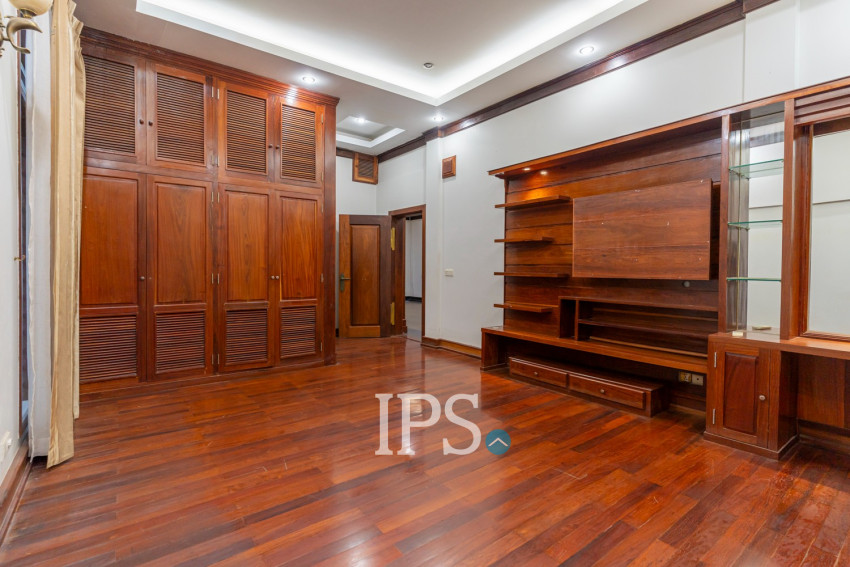 15 Bedroom Residential Building For Sale- BKK1,  Phnom Penh