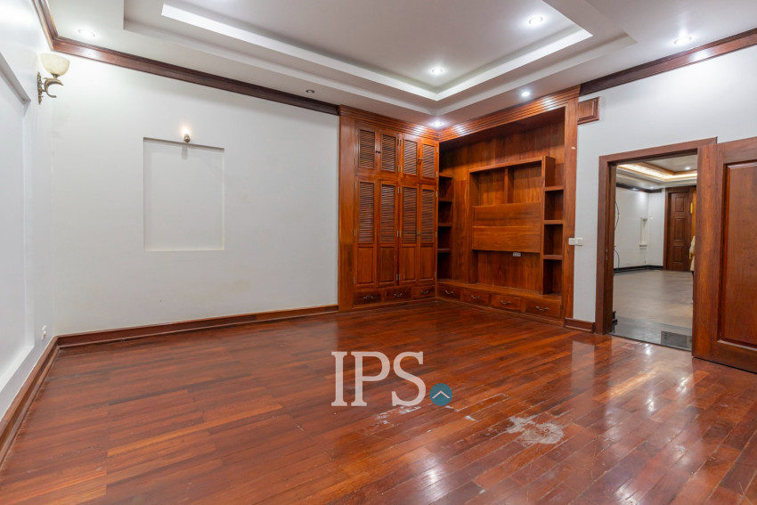 15 Bedroom Residential Building For Sale- BKK1,  Phnom Penh