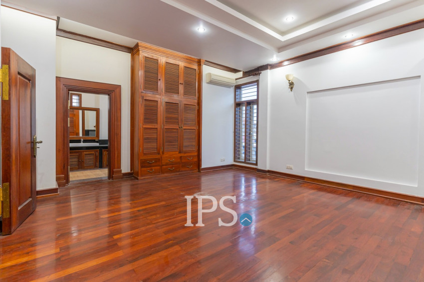 15 Bedroom Residential Building For Sale- BKK1,  Phnom Penh