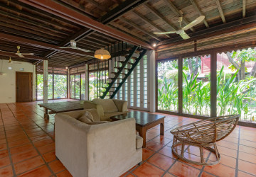 3 Bedroom  Compound Wooden House For Rent - Sala Kamreuk, Siem Reap thumbnail