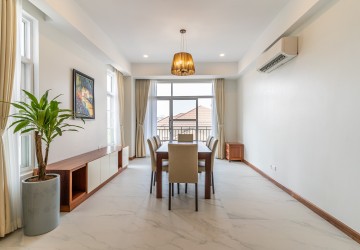 3 Bedroom Serviced Apartment For Rent - Tonle Bassac, Phnom Penh thumbnail