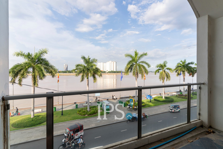 6 Bedroom Shophouse For Sale - Riverside, Phsar Kandal 1, Phnom Penh