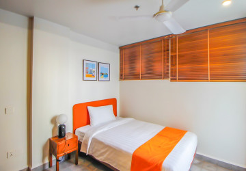 4 Bedrooms Serviced Apartment For Rent - Wat Phnom, Phnom Penh thumbnail