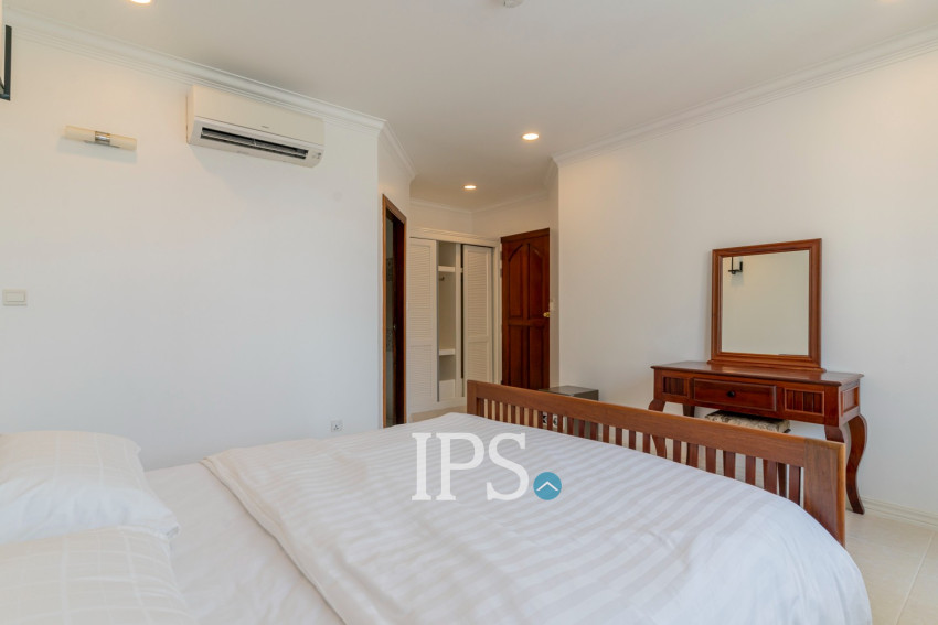 4 Bedroom Apartment  For Rent - BKK1, Phnom Penh