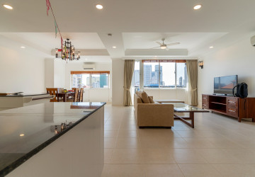 4 Bedroom Apartment  For Rent - BKK1, Phnom Penh thumbnail