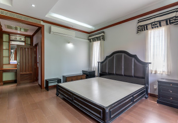 3 Bedroom Villa For Rent - Bassac Garden City, Tonle Bassac, Phnom Penh thumbnail