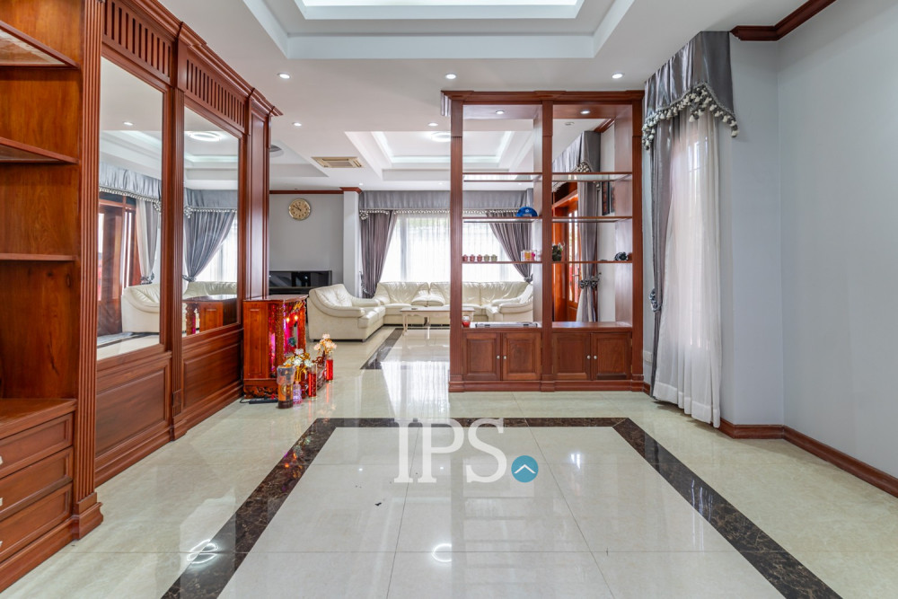 3 Bedroom Villa For Rent - Bassac Garden City, Tonle Bassac, Phnom Penh - Image 11