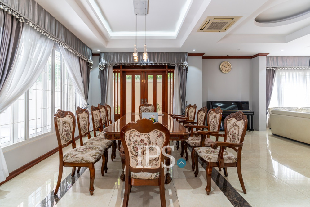 3 Bedroom Villa For Rent - Bassac Garden City, Tonle Bassac, Phnom Penh - Image 3