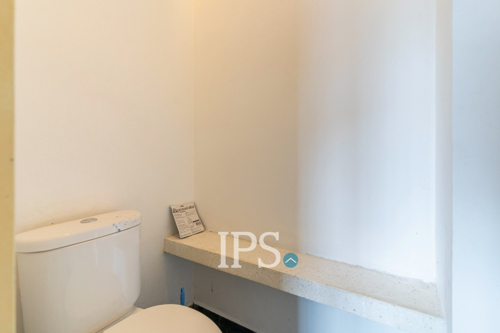 Renovated 1 Bedroom Apartment For Rent - BKK2, Phnom Penh - Image 13