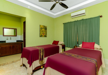 12 Bedroom Hotel Business For Sale - Slor Kram, Siem Reap thumbnail